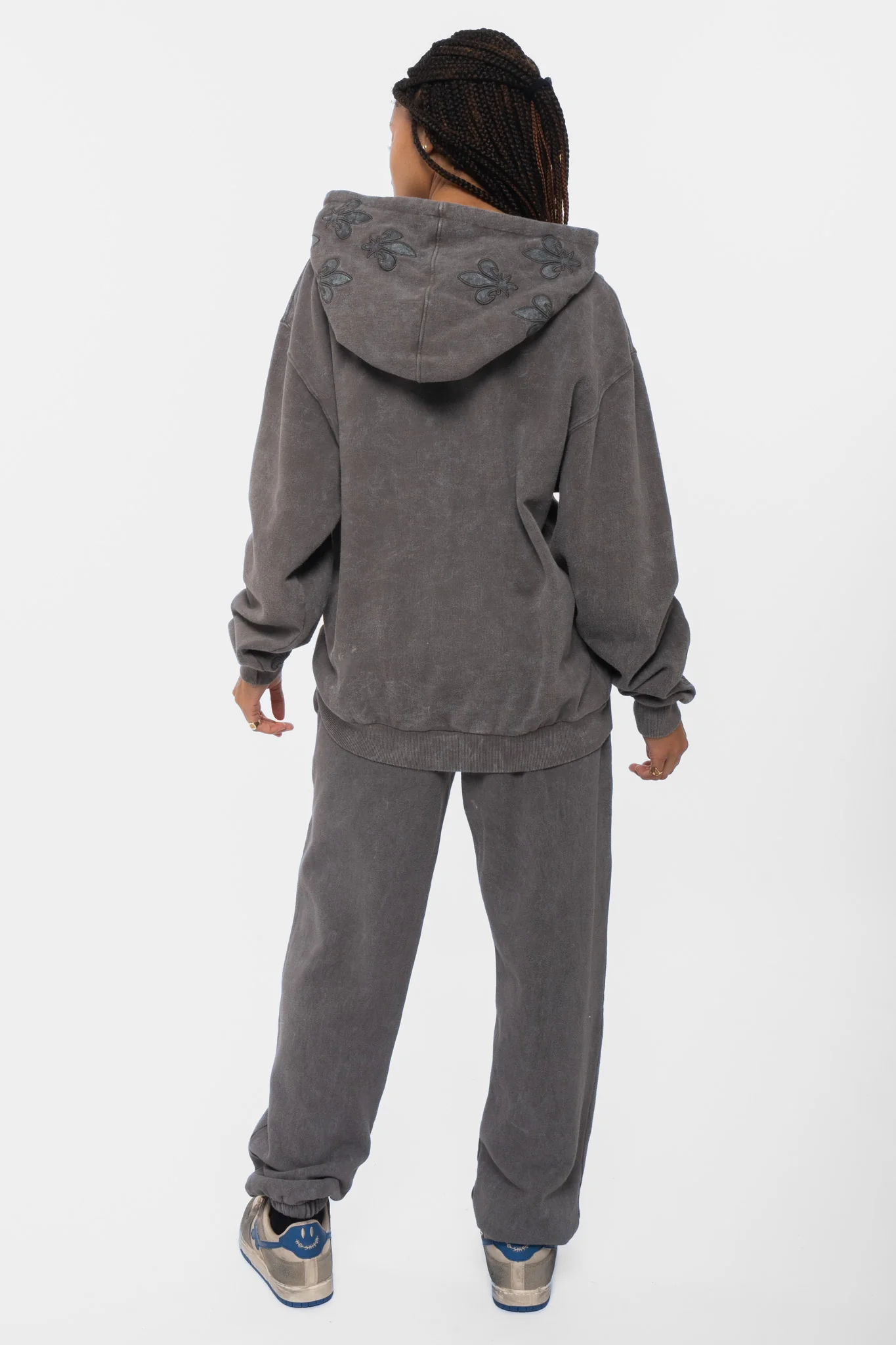 Ejack Gris - Image 8