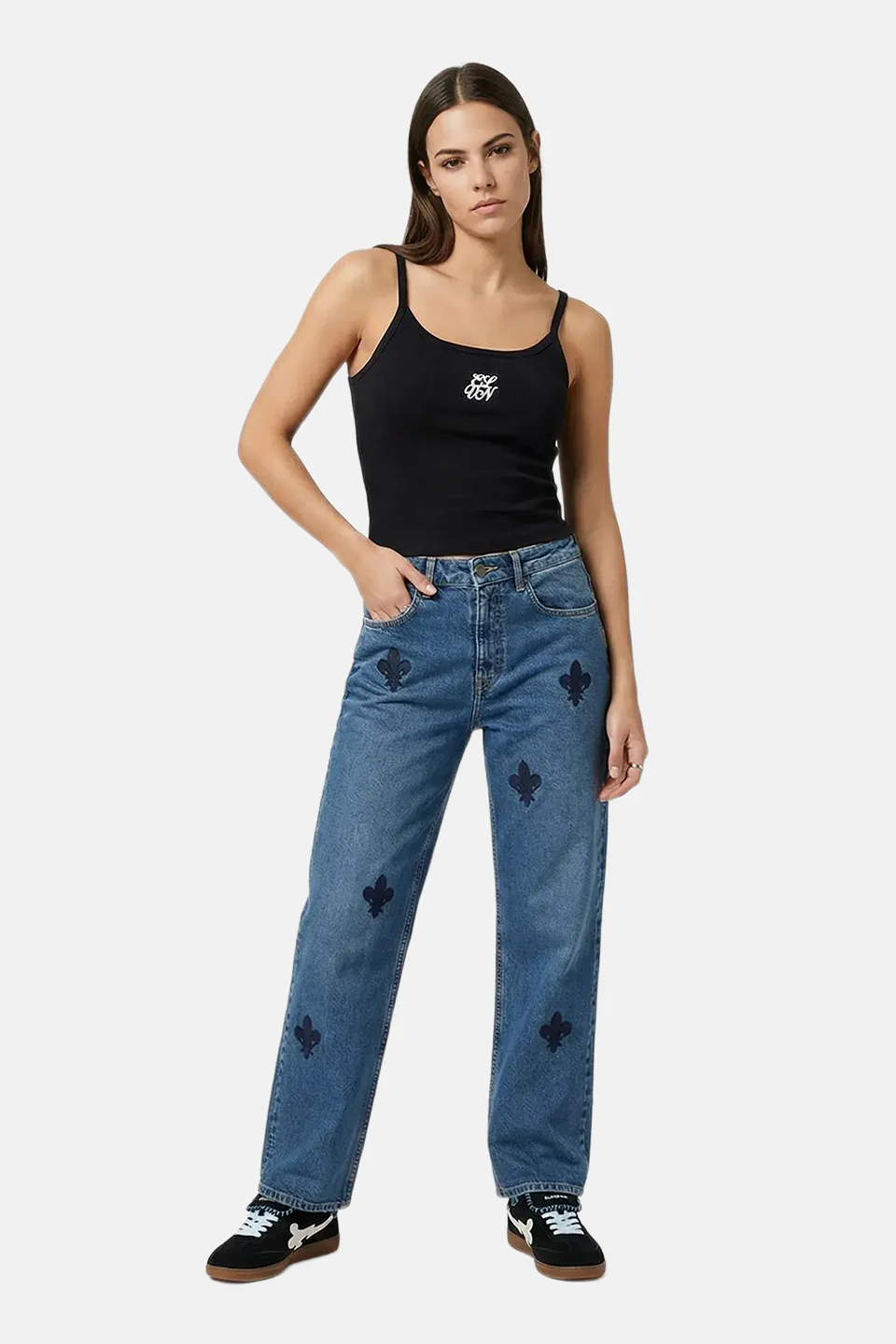 Pretty Bleu Jean - Image 3