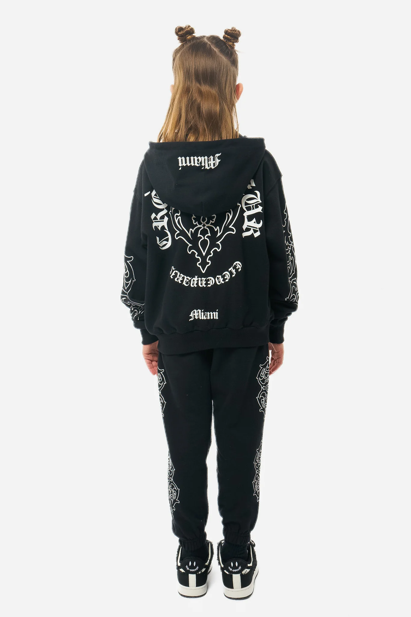Prissi Noir - Image 2