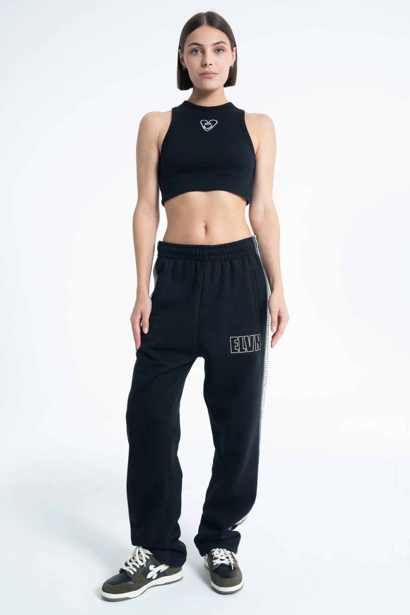 Salma Noir - Image 6