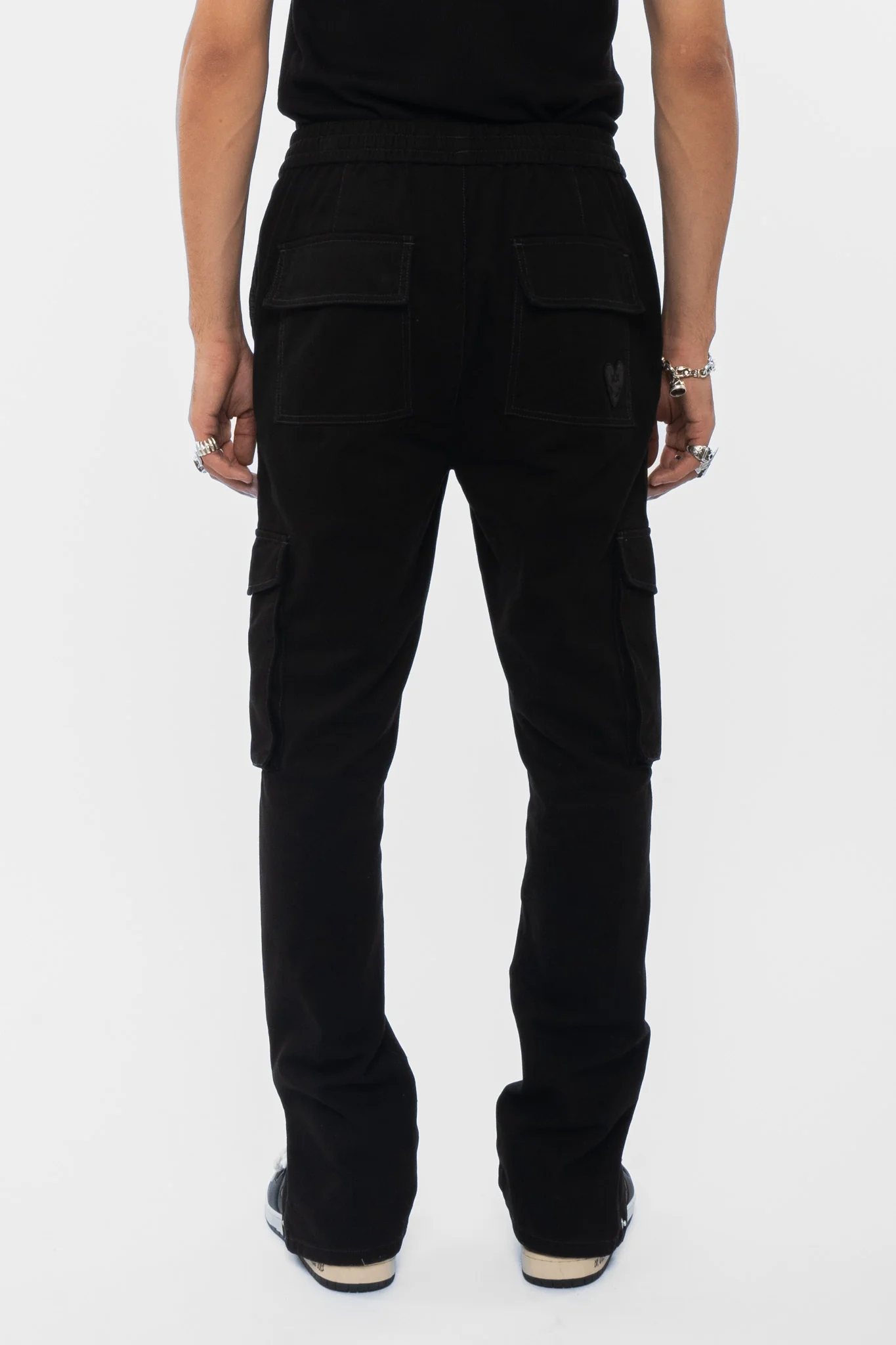Suede Noir - Image 6