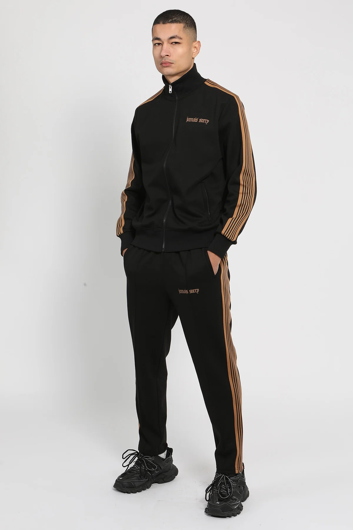 Montchavin blk - Image 8